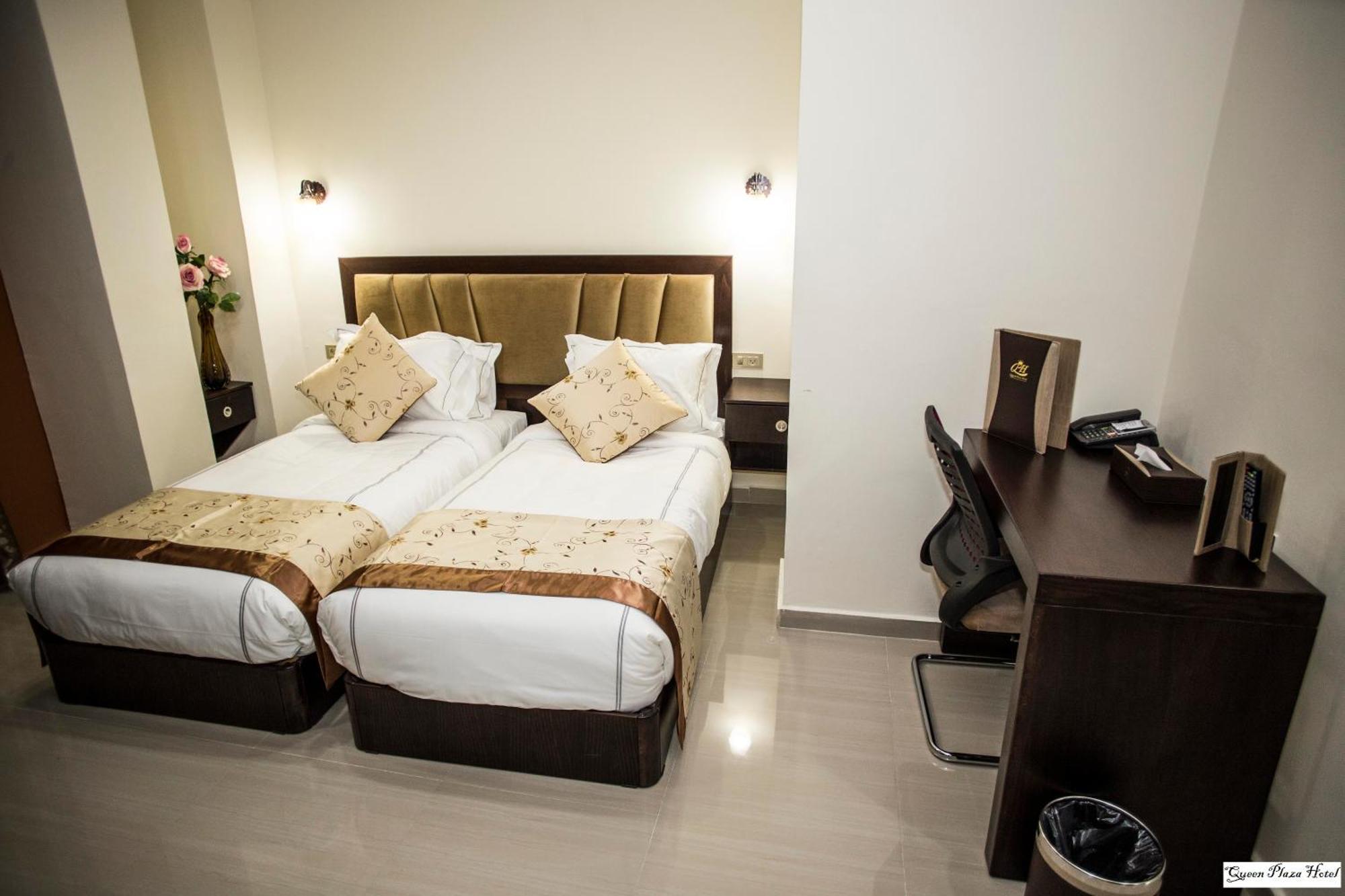 Queen Plaza Hotel Hebron Kamer foto
