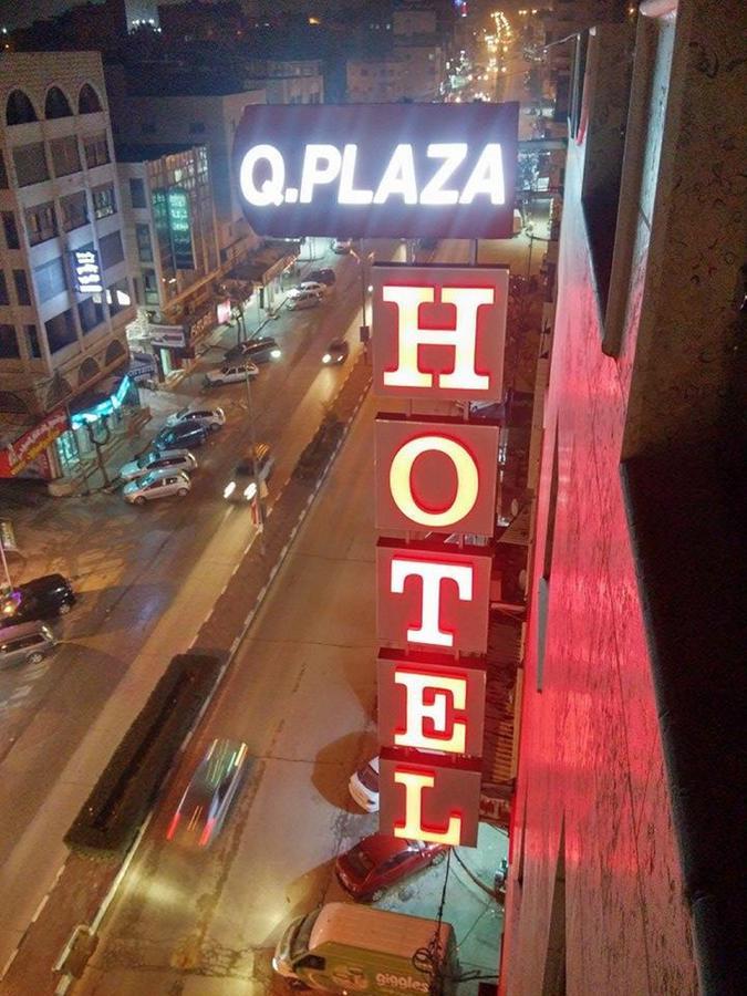 Queen Plaza Hotel Hebron Buitenkant foto
