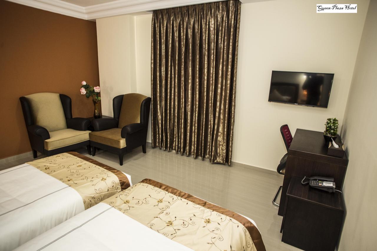 Queen Plaza Hotel Hebron Buitenkant foto