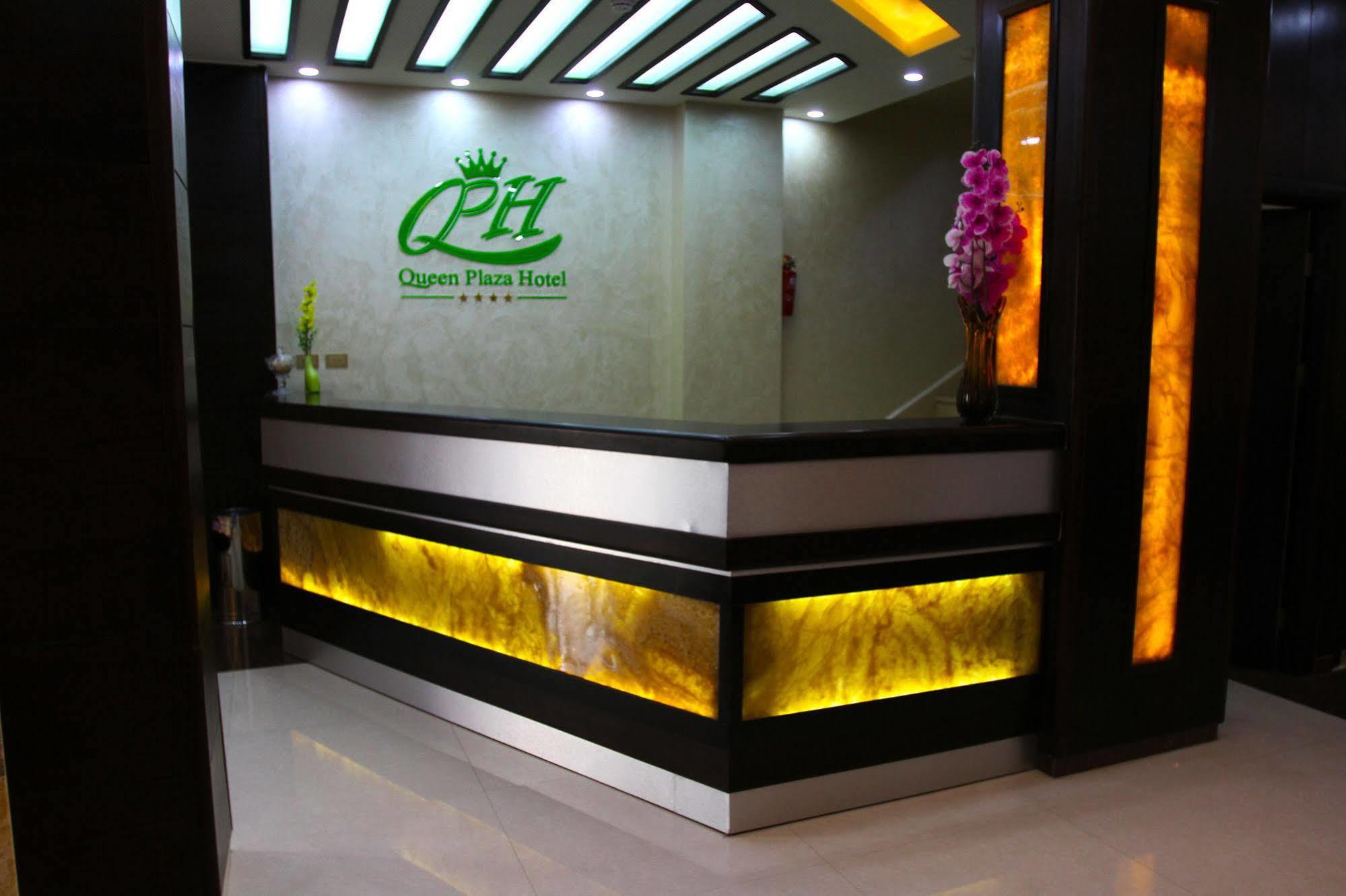 Queen Plaza Hotel Hebron Buitenkant foto